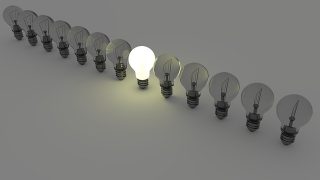 アプリストアでフィーチャーされるには？アプリの特徴や条件とは？