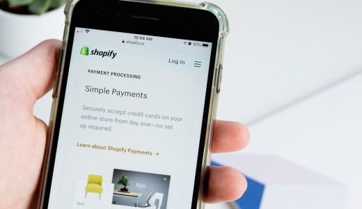 ShopifyとYoutubeが連携！動画を見ながら商品を購入できるように