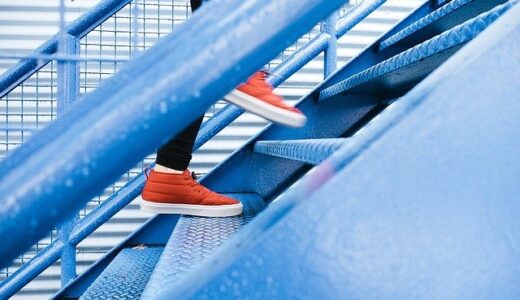 LINE公式アカウントに実装された新機能、ステップ配信。今までとの違いは？マーケティングにどのように活用する？