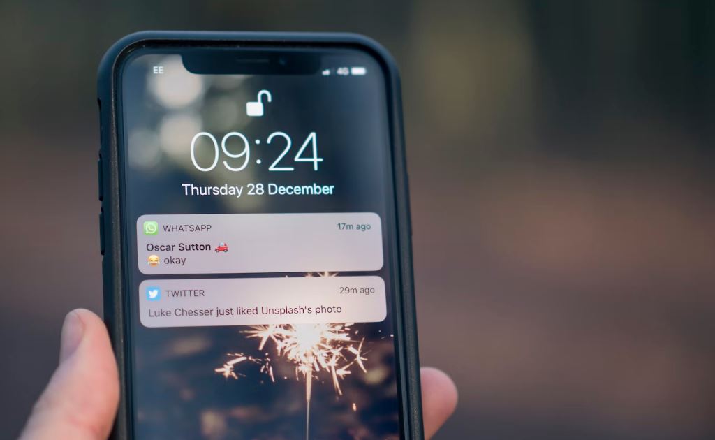 iOS16等でWEBプッシュ通知がいよいよ解禁！広告への影響などを解説